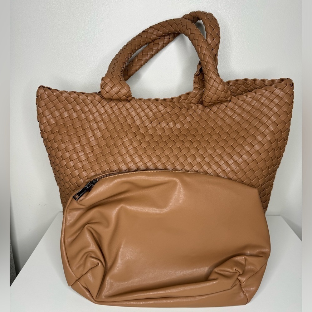 NWT Brown Woven Vegan Leather Basket Bag with Purse Insert - Picture 2 of 6